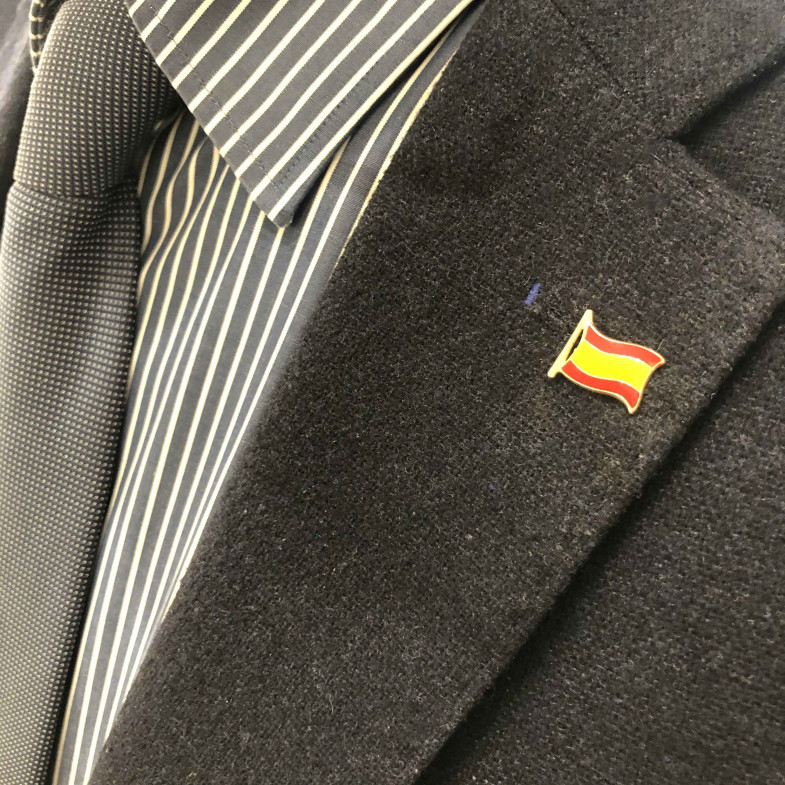 SPANISCHE FLAGGE Goldnadel 33810020087