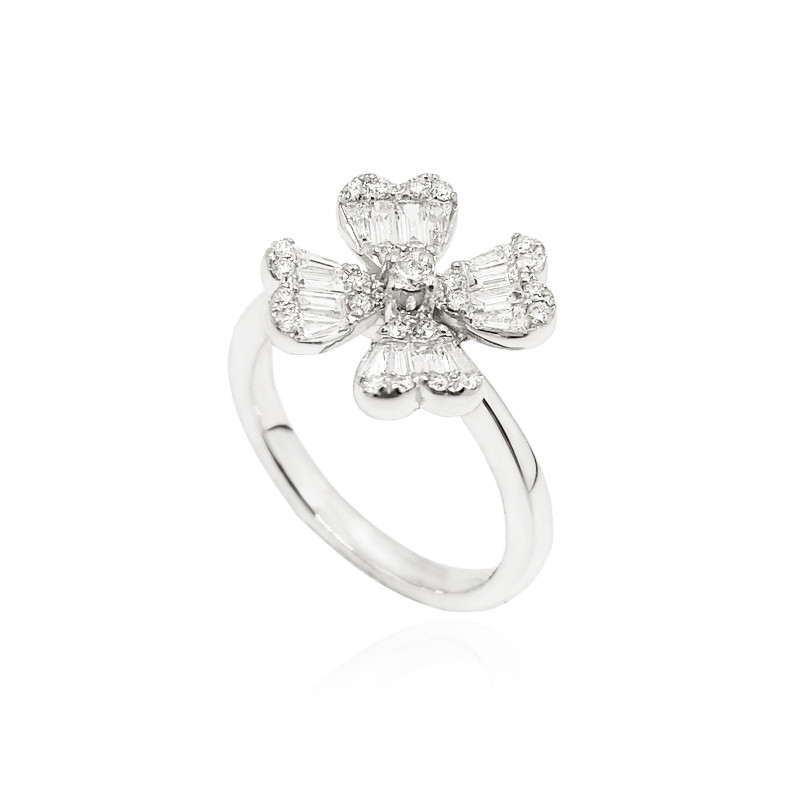 Diamond Ring CLOVER