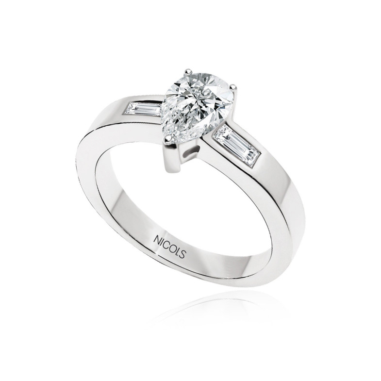 Anello con diamante a goccia 99928330011